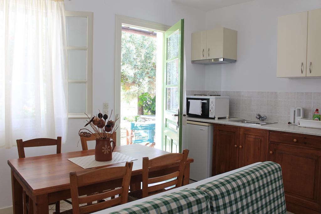 Eleonas Apartments อพอลโลเนีย ภายนอก รูปภาพ
